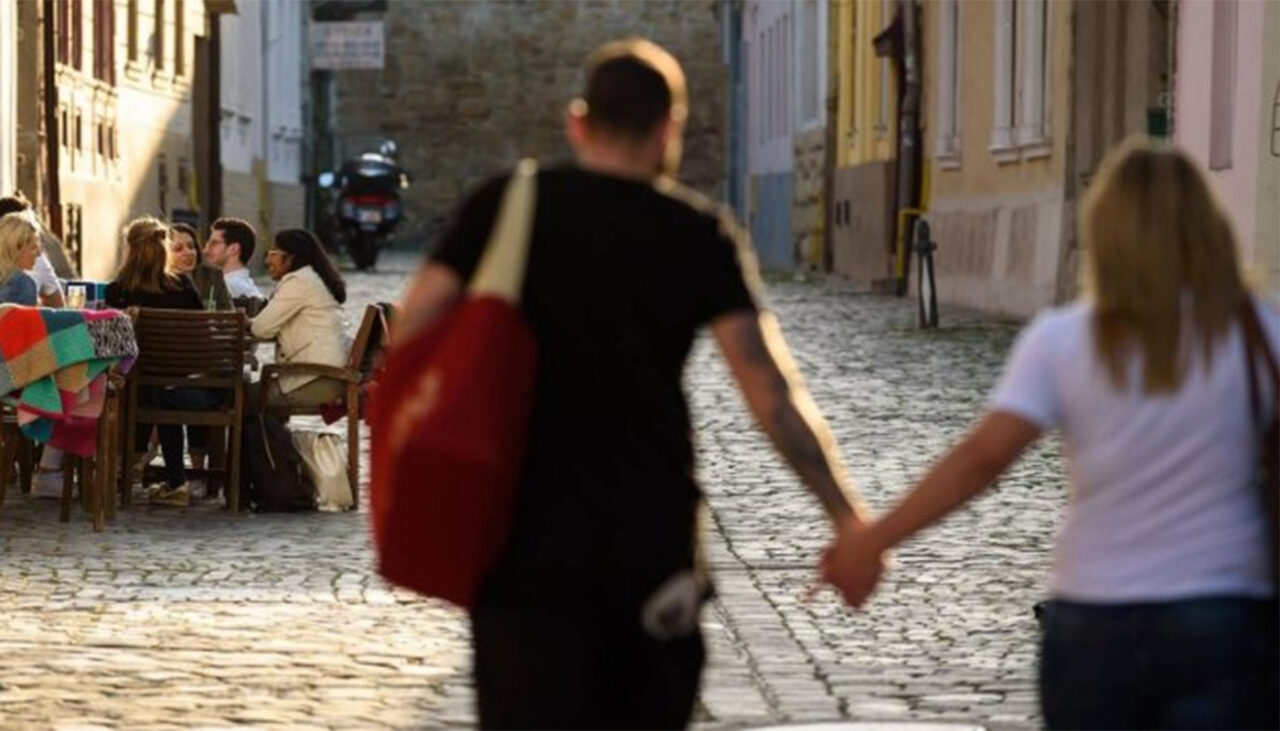 Cuprins de dor, un clujean de 35 de ani a evadat pentru a merge la „singura persoană pe care o iubește”. Ce a urmat, însă, este inimaginabil