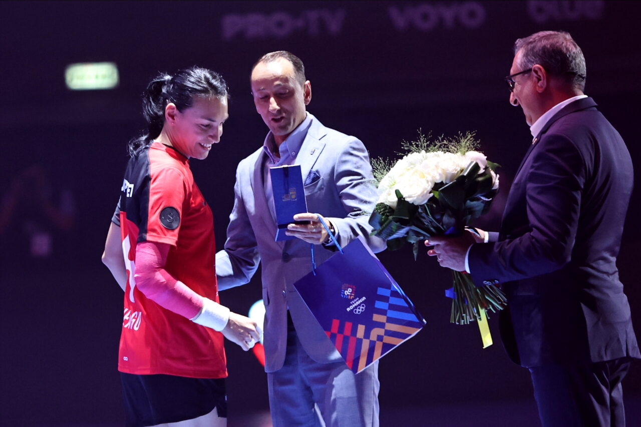 Legendara CRISTINA Neagu încheie cu lacrimi în ochi cel mai glorios capitol din handbalul românesc: „Sper că voi fi mereu în inimile voastre”