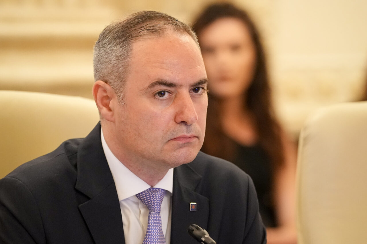 Alexandru Nazare preia ștafeta de la Tánczos Barna, în prezența premierului Ilie Bolojan