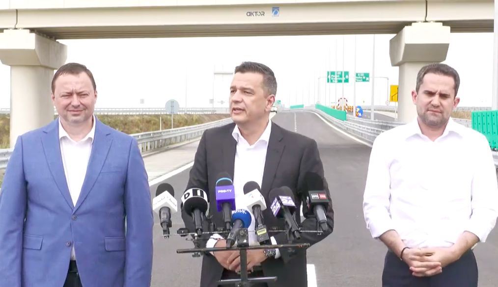 Sorin Grindeanu publică PRIMELE imagini de la deschiderea circulației pe cei 18 km ai Lotului 3 al A0 Sud!