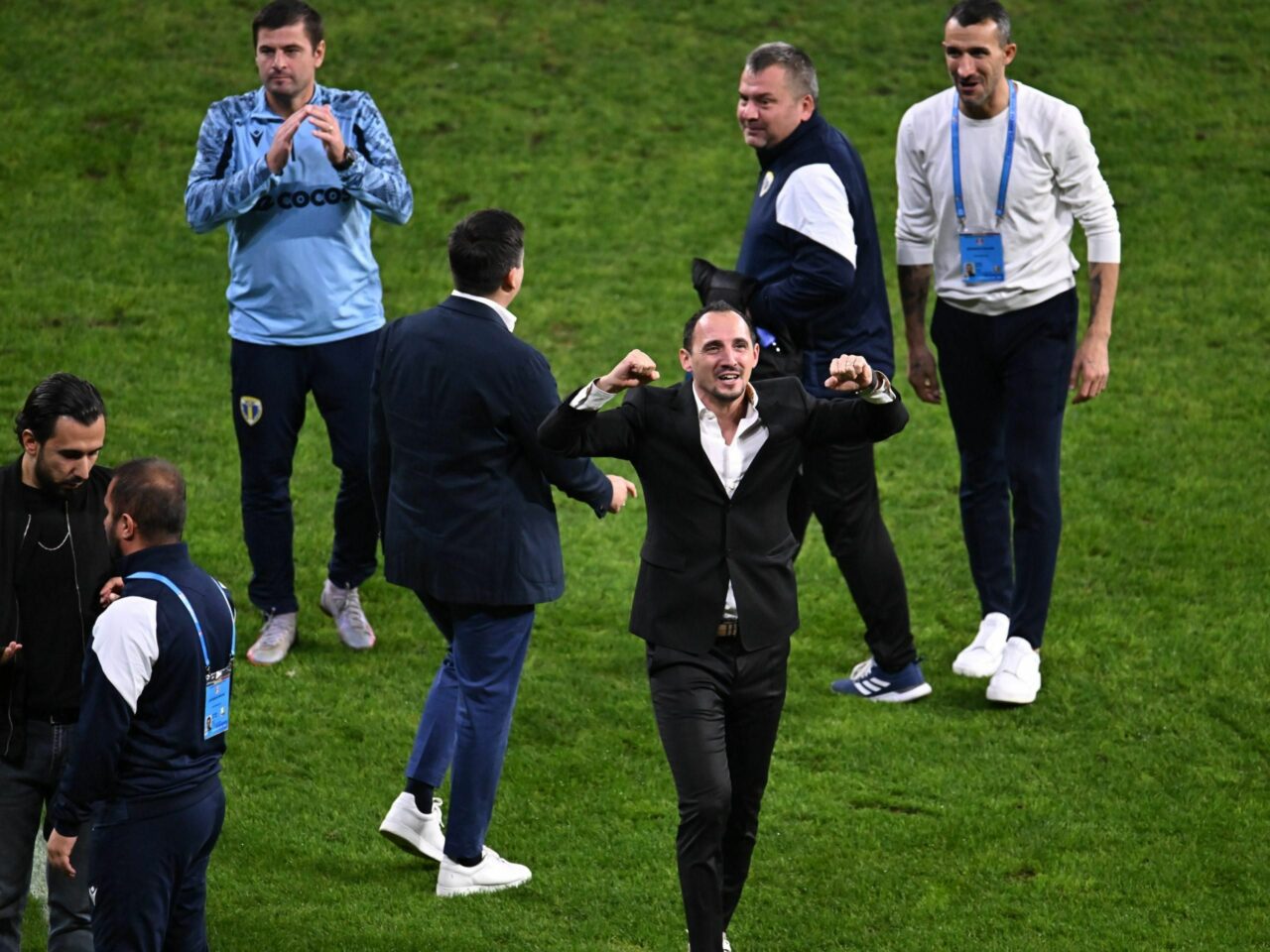 Un colos negociază cu Petrolul! Claudiu Tudor face ANUNȚUL momentului în Superliga: „Am putea construi un club foarte puternic!”