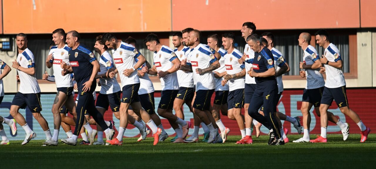 Cum poate arăta primul 11 al României în MECIUL cu Austria
