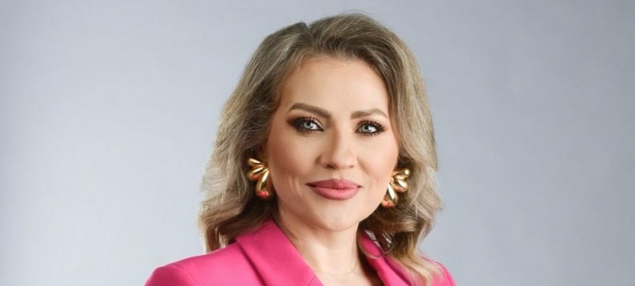 FOTO / Lucrurile pe care nimeni nu le-ar fi bănuit despre Mirela Vaida. ”Multă lume spune că aș fi TOCILARĂ”