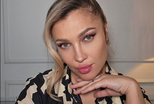 FOTO / Lora, despre AFACEREA sa. ”Simt că o să fac ceva care o să rămână”