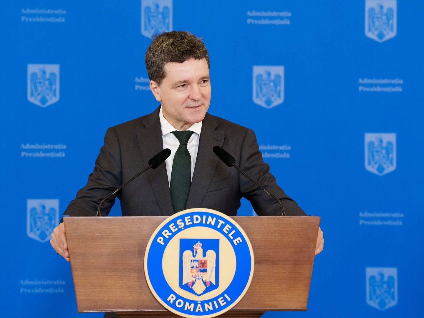 Legi esențiale pentru agricultură și transporturi adoptate de Nicușor Dan
