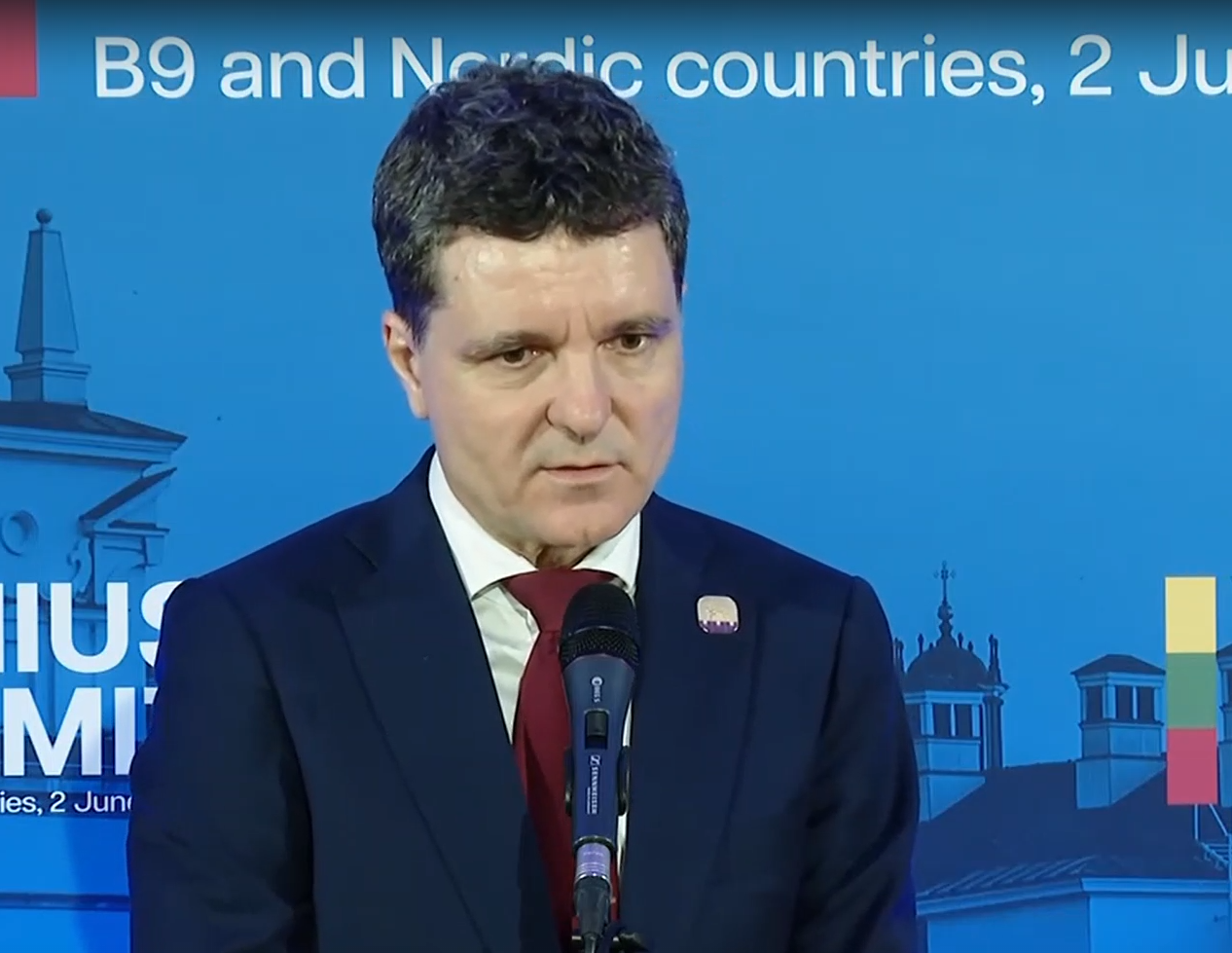 Nicușor Dan despre pierderea fondurilor europene: „Acest risc nu există”/Comisia Europeană: „Aveți două datorii la noi: reforme și deficit”