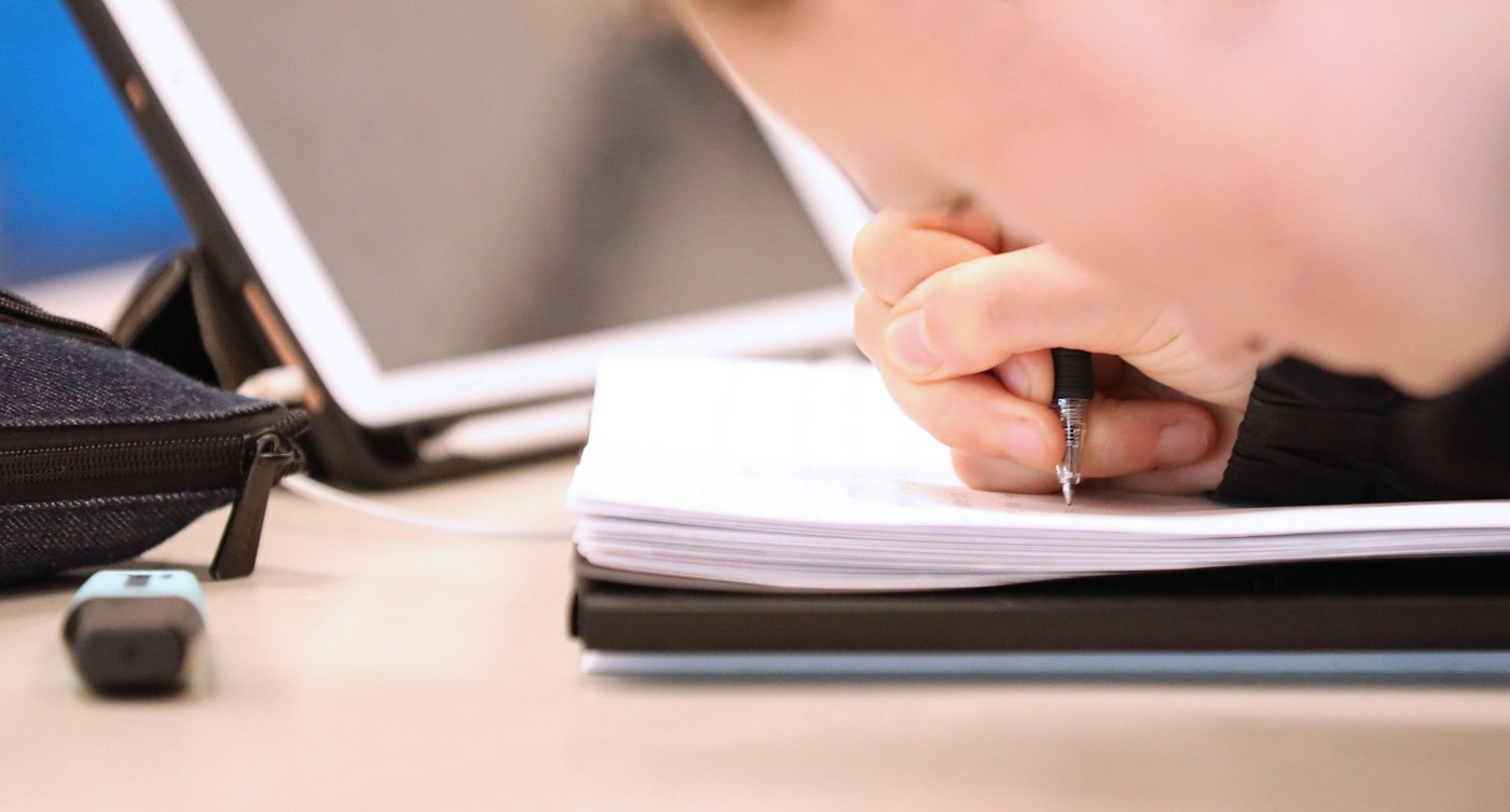 Rușii riscă închisoarea pentru examenul IELTS, considerat indezirabil