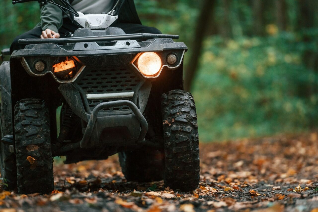 Cauza morții afaceristului ieșean prăbușit cu ATV-ul în pădurea Dobrovăț elucidată de IML