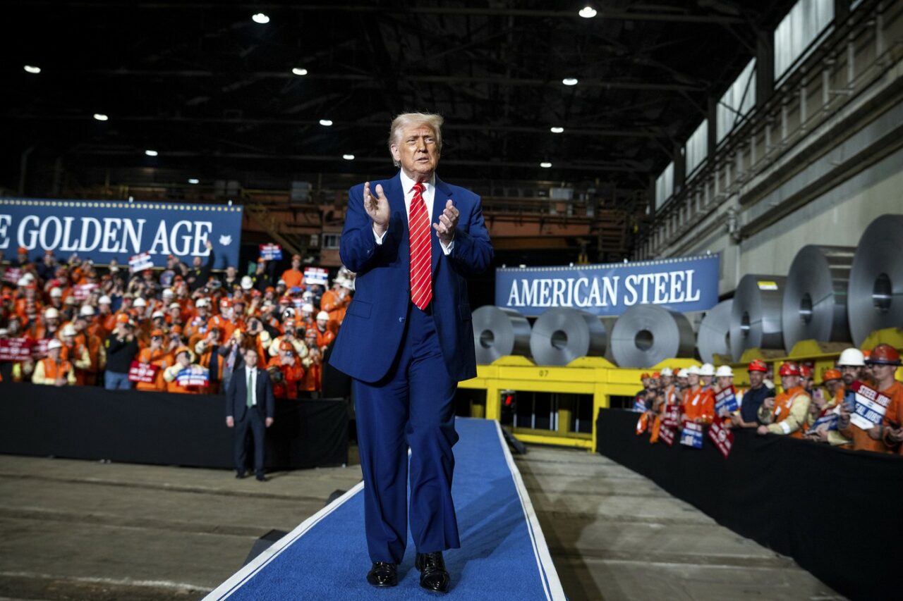 Negocierile dintre Iran și SUA se află în impas/ TRUMP cere Teheranului să oprească programul de îmbogățire a uraniului