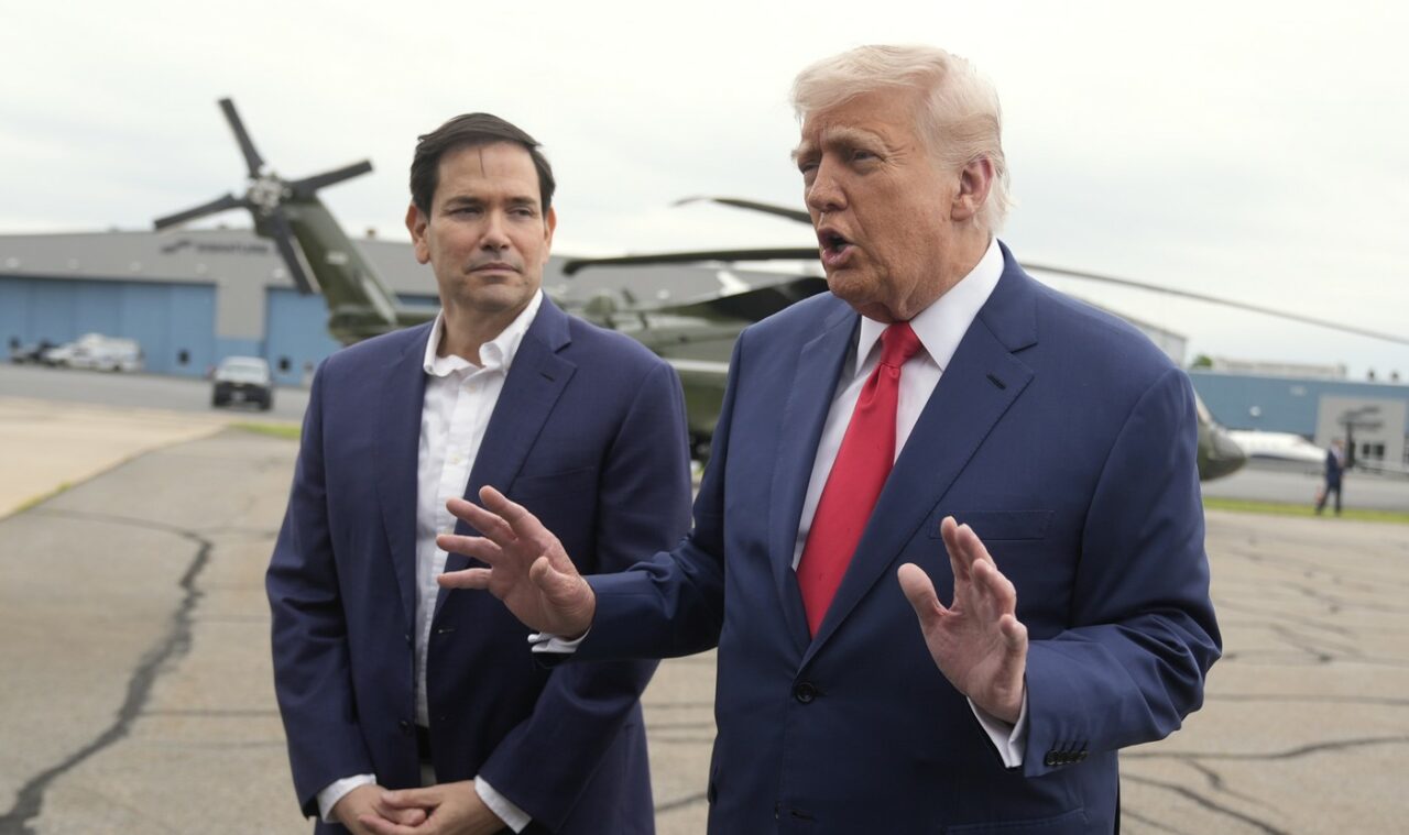 Administrația Trump reacționează la ATACUL israelian asupra Iranului/ „Israelul ne-a informat că acest demers a fost necesar pentru autoapărarea sa”