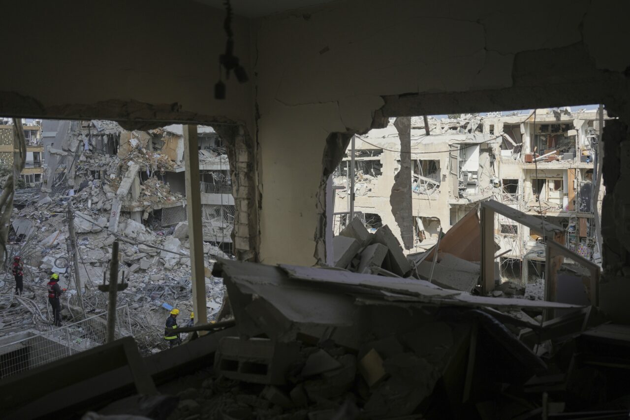 Un român stabilit în Israel și-a pierdut casa în urma ATACURILOR cu rachete: „Praf și pulbere s-a făcut tot; totul s-a dus în noaptea asta”