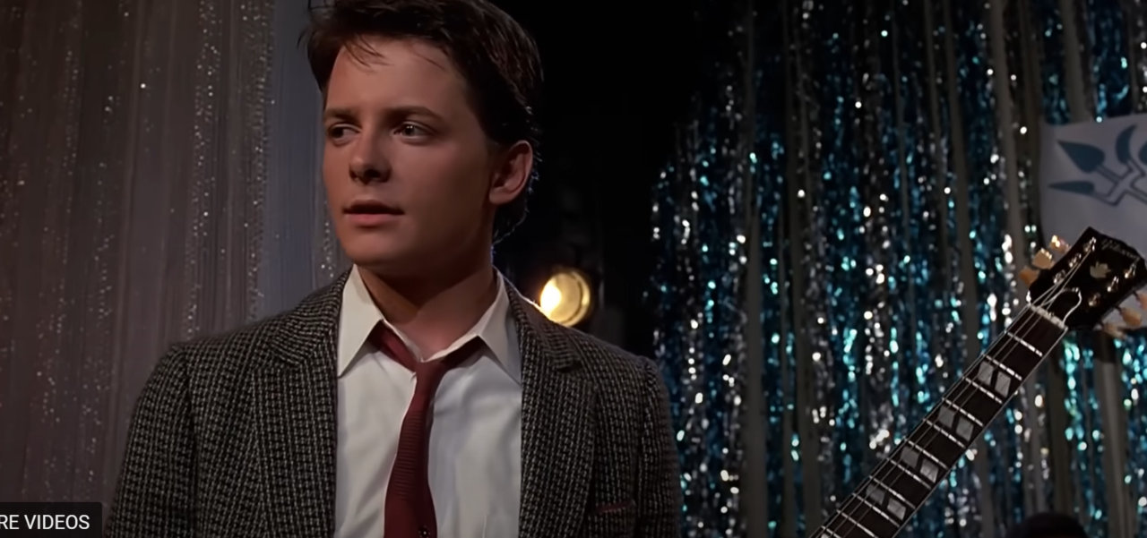 Michael J. Fox cere ajutor publicului pentru a găsi chitara pierdută din filmul „Înapoi în viitor”