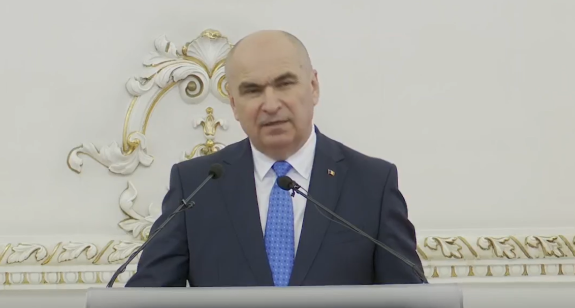 Deși Nicușor Dan a dat în scris că TVA nu va crește dacă el devine președinte, Bolojan susține că niciun GUVERN nu va putea evita creșterea de taxe