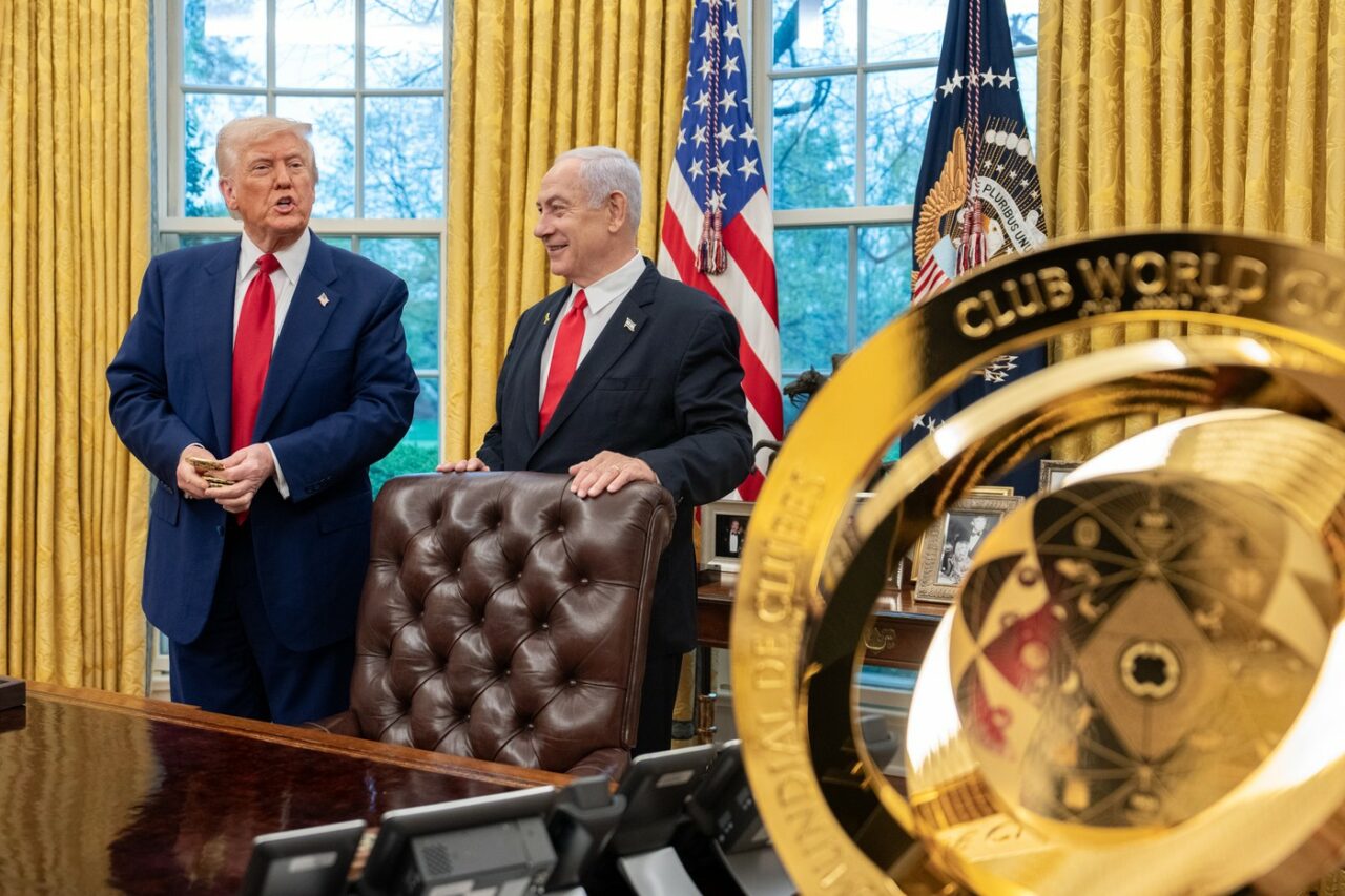 Războiul din Orientul Mijlociu, ziua 629. Trump îi ia apărarea lui Netanyahu. Ayatollahul, absent din viața publică de aproape o săptămână