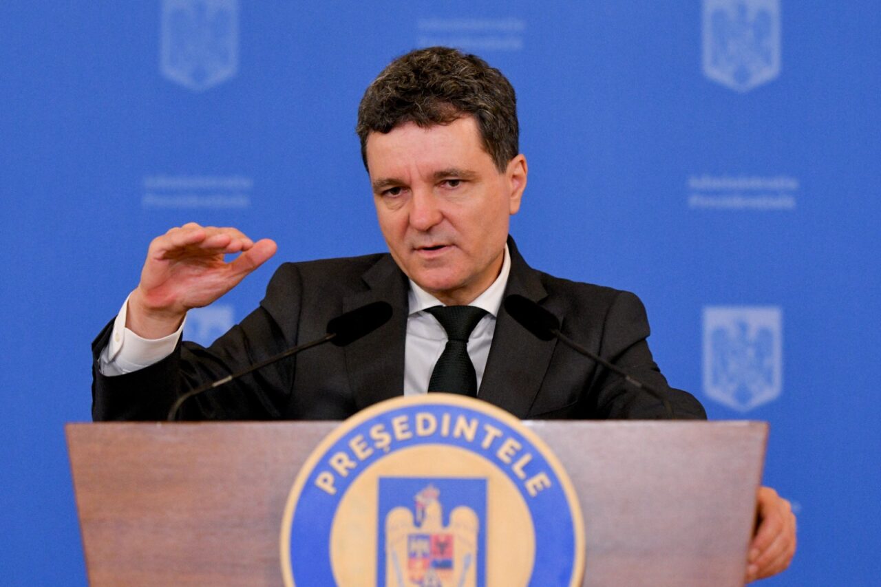 Nicuşor Dan explică rolul serviciilor în combaterea evaziunii fiscale: SERVICIILE nu fac controale, ele culeg informații