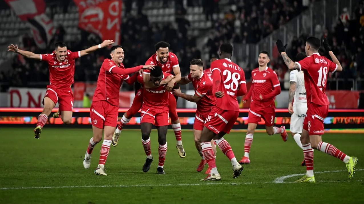 DINAMO bifează al 7-lea transfer al verii. Cu cine au semnat „câinii”