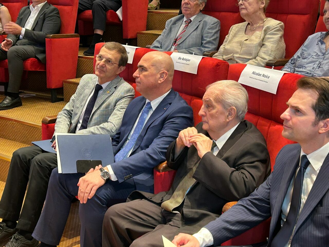 Expoziţie dedicată înfiinţării PNL în urmă cu 150 de ani, la Biblioteca Academiei Române. Ilie BOLOJAN, prezent la evenimentul aniversar
