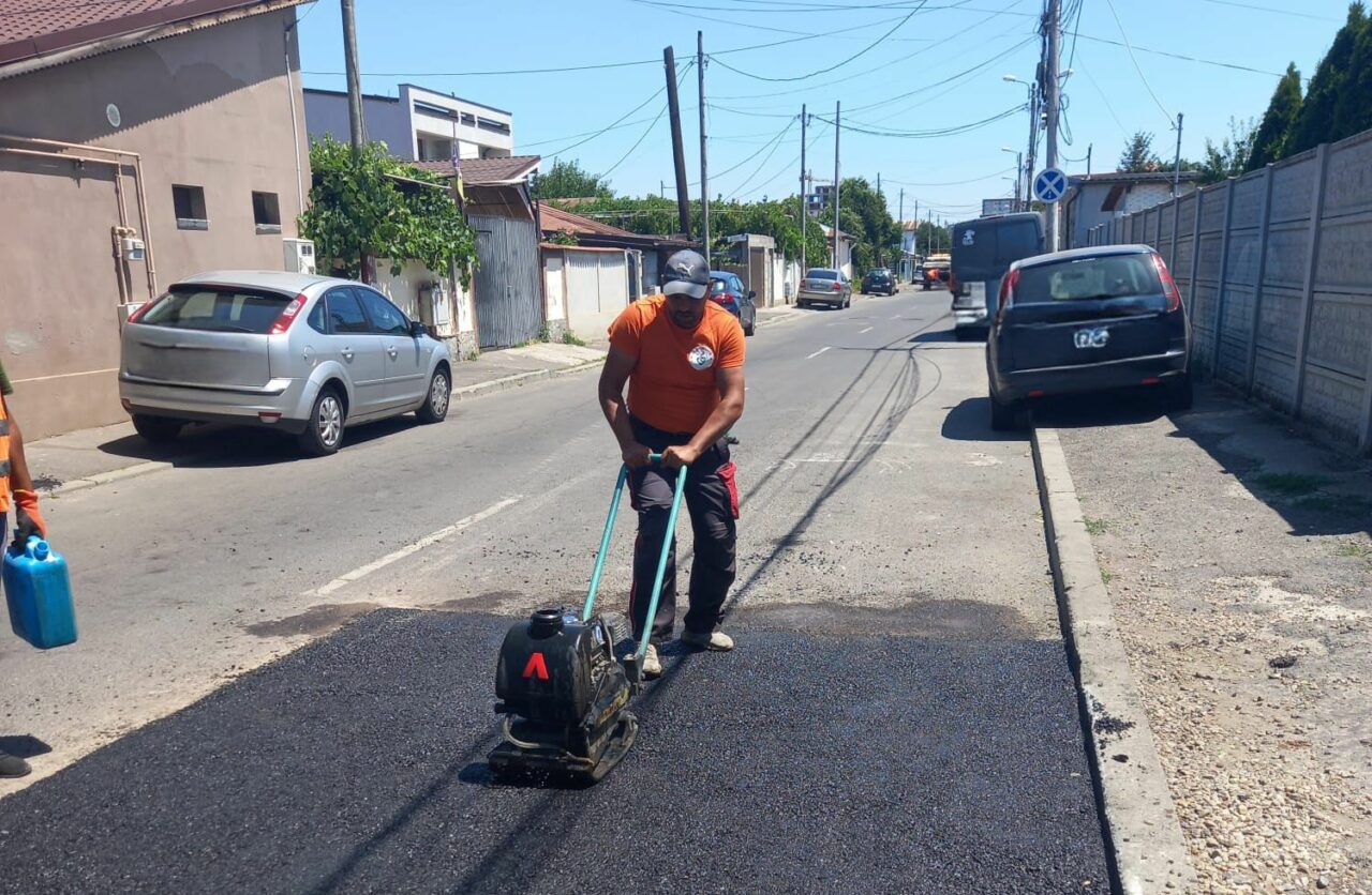INFRASTRUCTURĂ 5: Lucrări de reparații la carosabil în zona Rahova (P)
