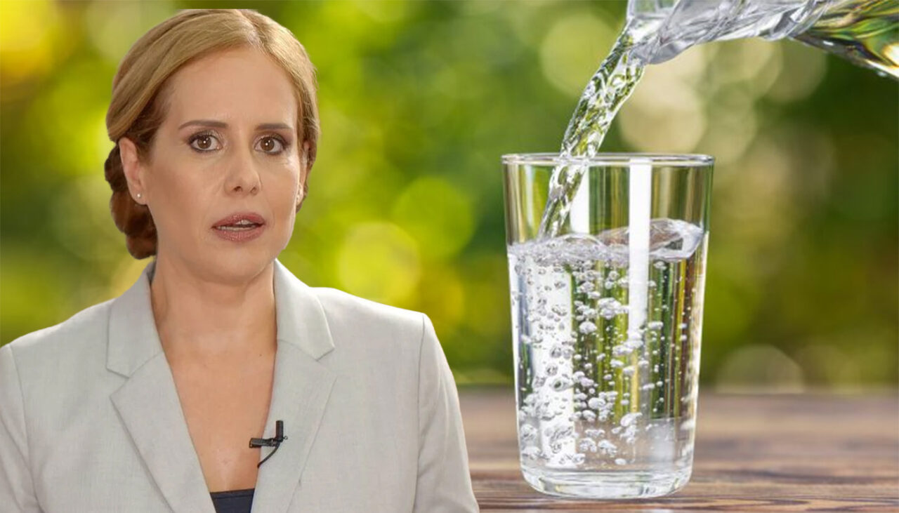 Ce se întâmplă dacă bem MAI MULT de 2 litri de apă pe zi. Mihaela Bilic dezvăluie efectele