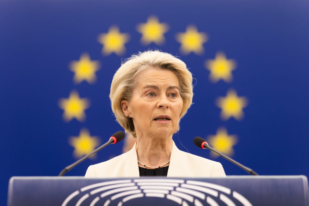 Parlamentul European votează joi MOȚIUNEA de cenzură împotriva Ursulei von der Leyen
