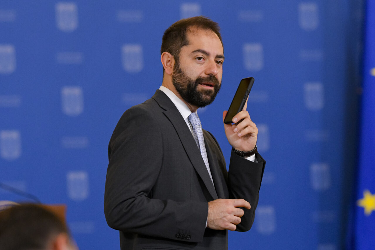 Radu Burnete susține că „DERAPAJELE” fiscale au început în 2017: „Puteam să creștem pensiile mai puțin”