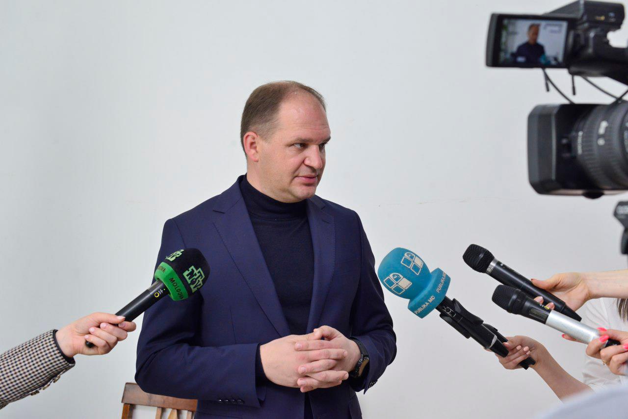 Primarul Chișinăului, INTERZIS pe teritoriul României. Prezintă risc la adresa securității naționale