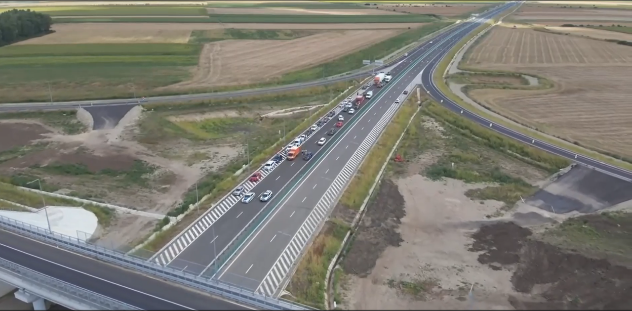 Sorin Grindeanu: „Se circulă pe mare parte dintre autostrăzile despre care unii spun că nu vor mai fi construite”
