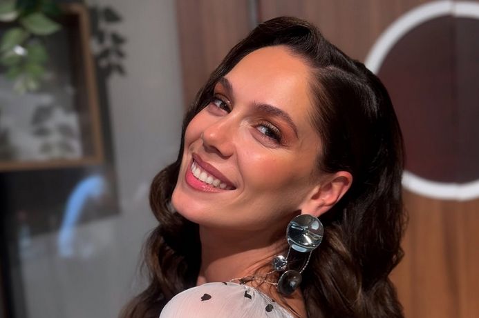 FOTO / Irina Fodor spune secretul SILUETEI sale. ”Nu stau să-mi număr caloriile”