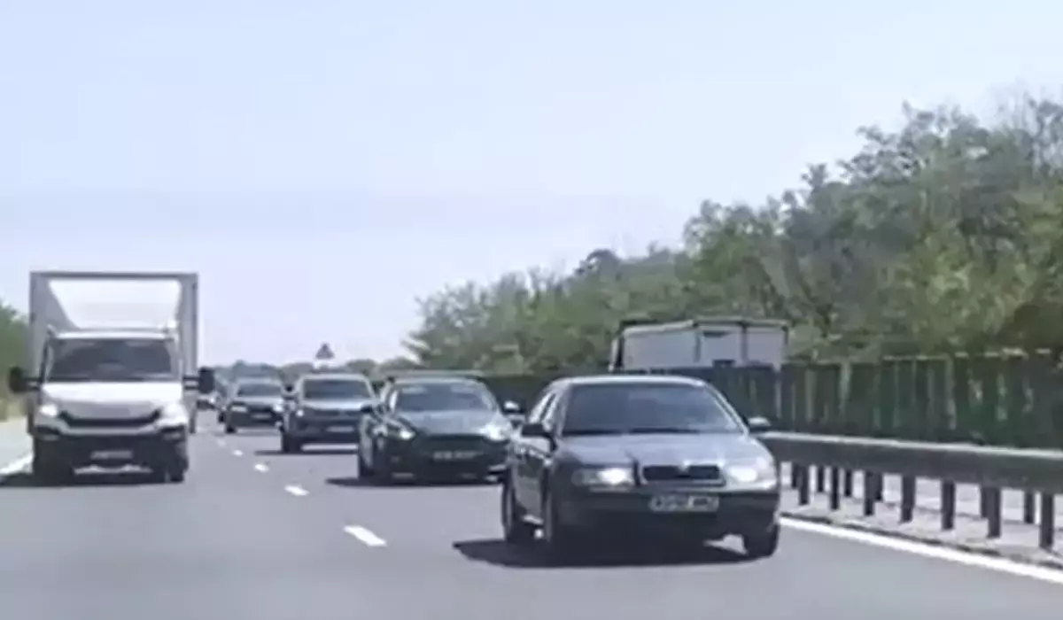 Greşeala pentru care 400 de șoferi au fost AMENDAȚI, doar anul trecut. Mulți o fac fără să-și dea seama, dar legea e clară