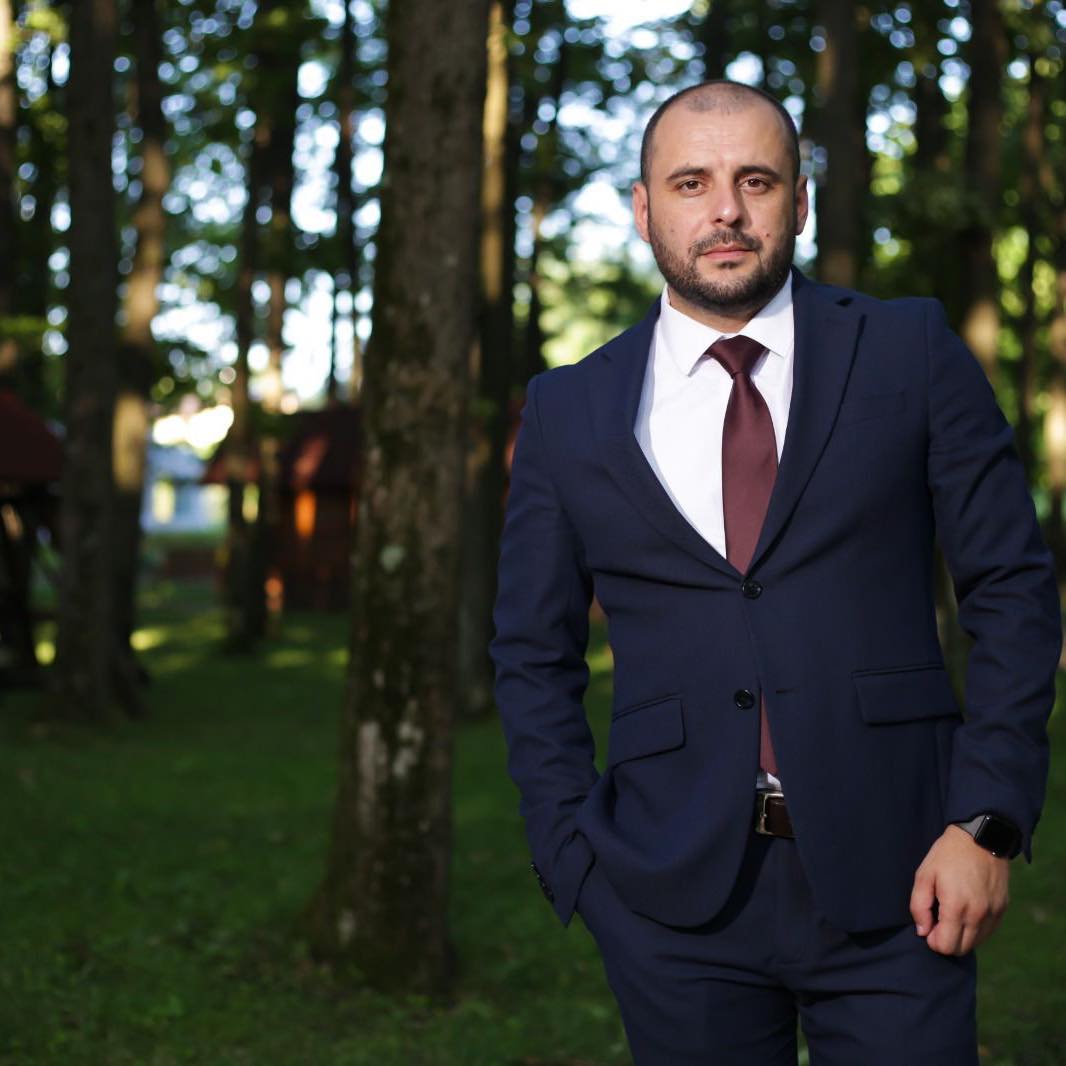 Ce producție la hectar au obținut deținuții de la Mioveni. Surplusul de legume, vândut la preț de producător