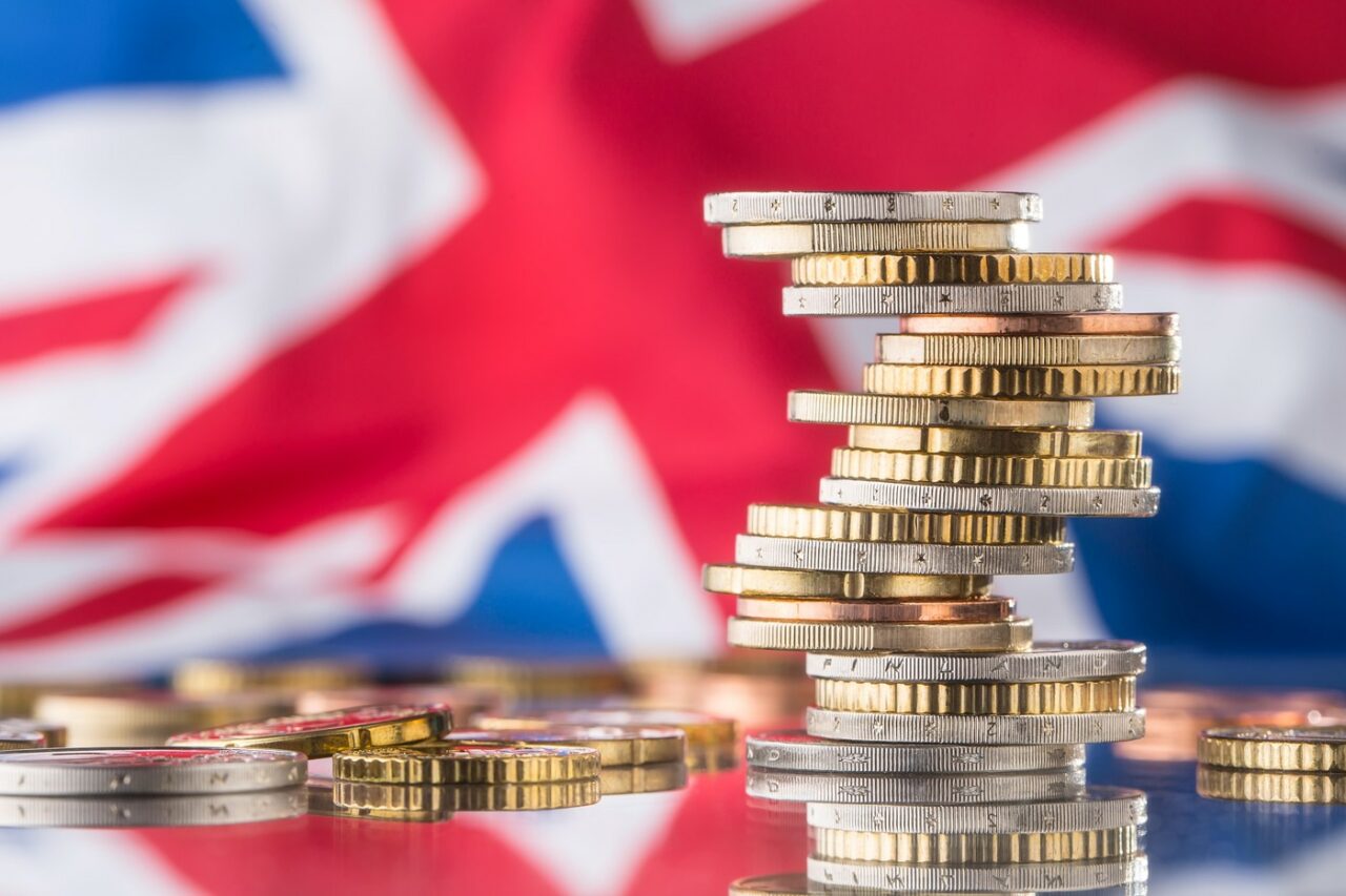 FT: UE va cere Marii Britanii plata de comisioane din contractele obținute din viitorul fond de APĂRARE de 150 de miliarde de euro
