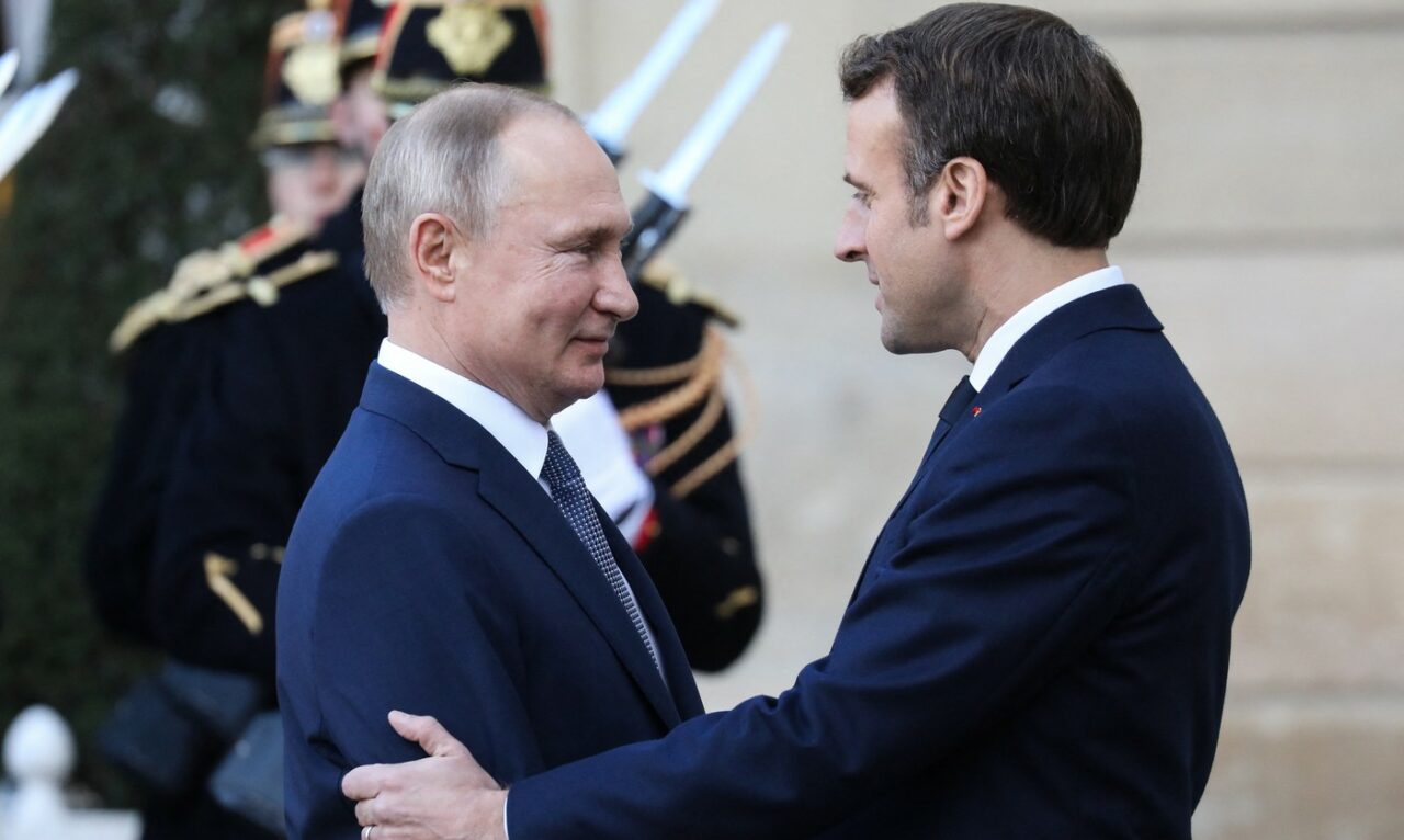Macron a purtat o discuție cu Putin privind programul NUCLEAR iranian/ Franța și-a exprimat sprijinul pentru un armistițiu între Kiev și Moscova