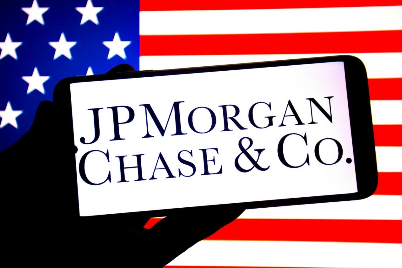 JPMorgan Chase intenționează să perceapă o TAXĂ fintech-urilor pentru accesul la datele clienților