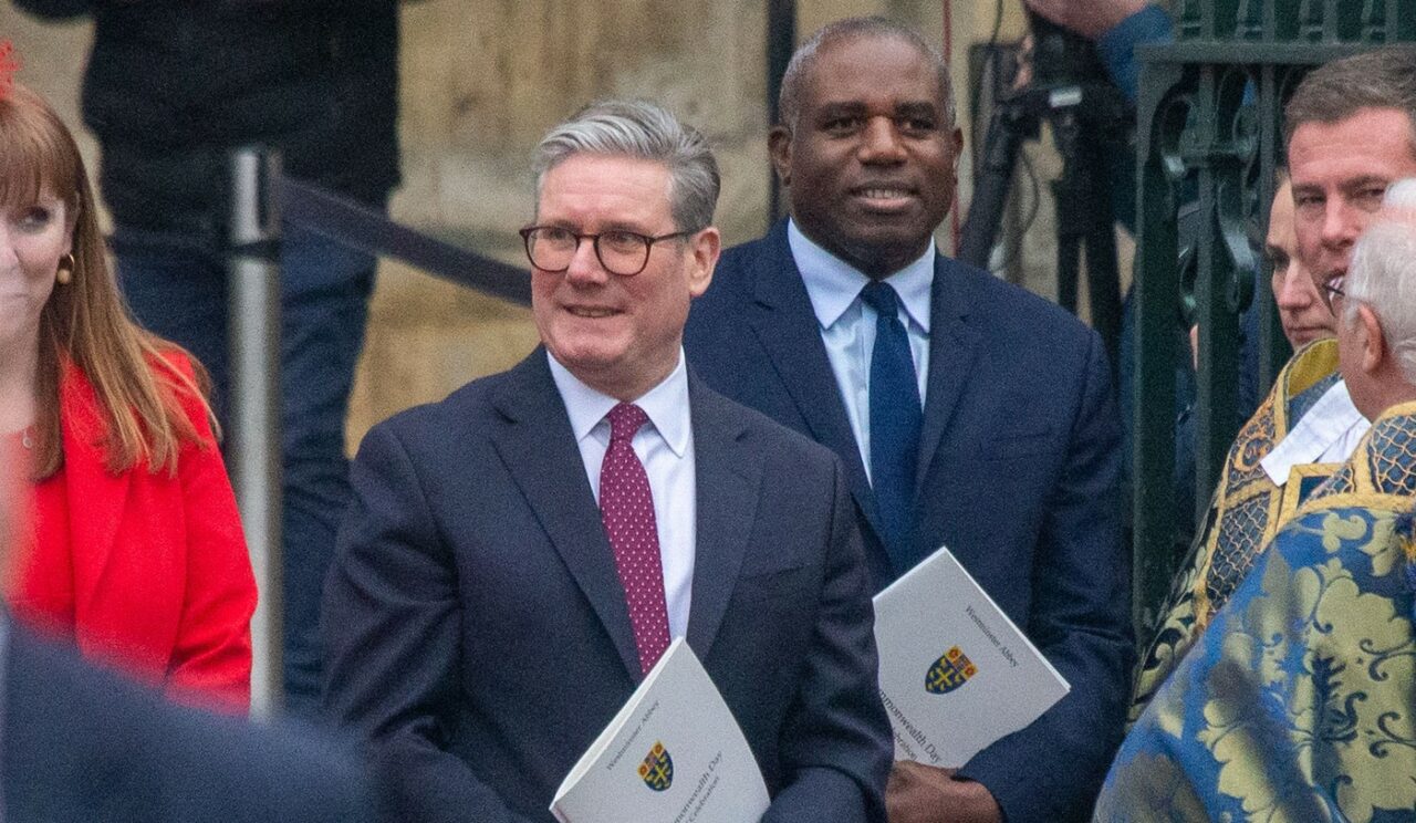 Velika Britanija podpira palestinsko državnost, a prednost daje premirju v Gazi