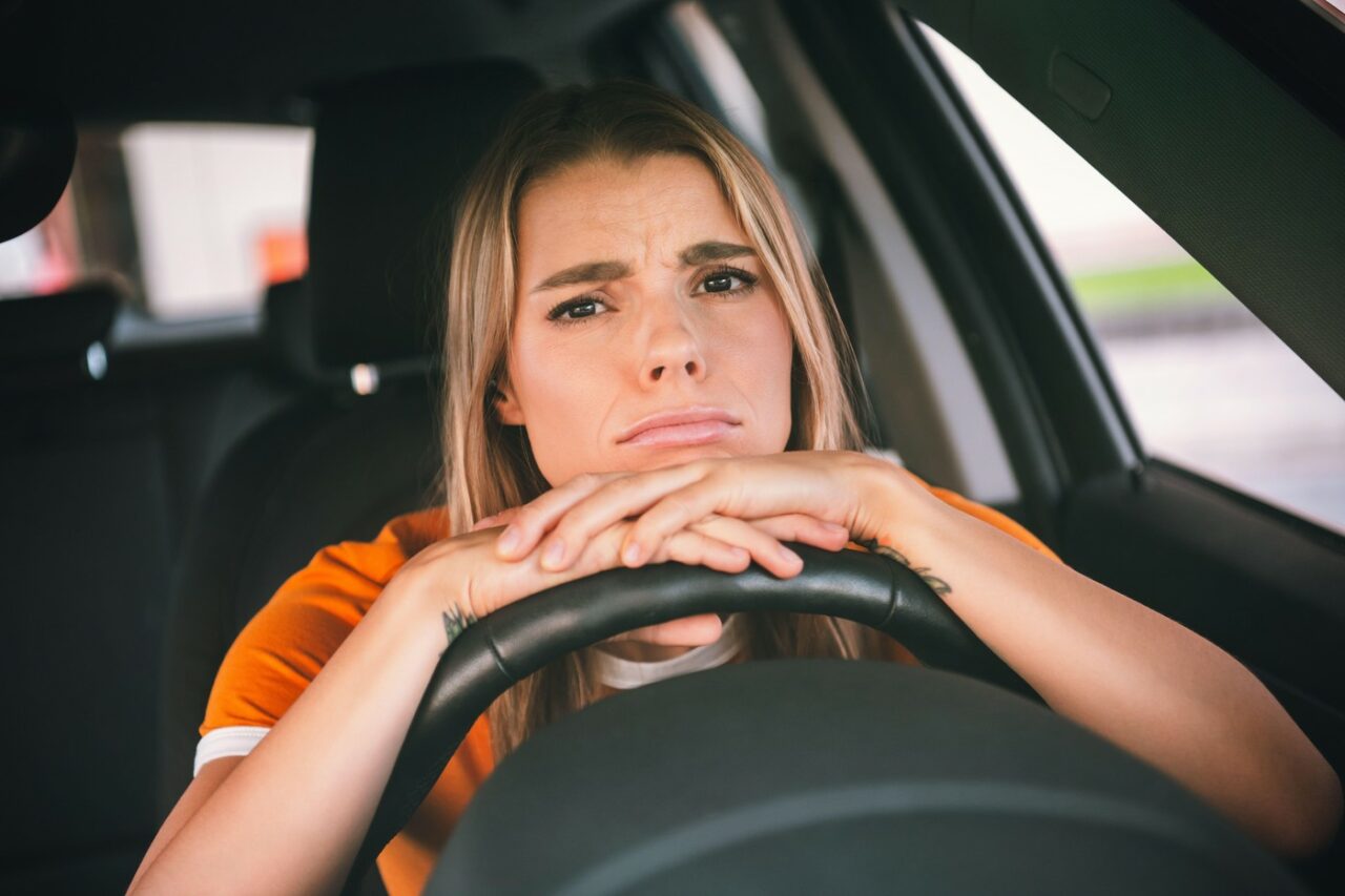 Amenzi mai mari pentru șoferii care nu plătesc PARCAREA în România. Iți poți pierde chiar și permisul de conducere. Ce spune Codul Rutier