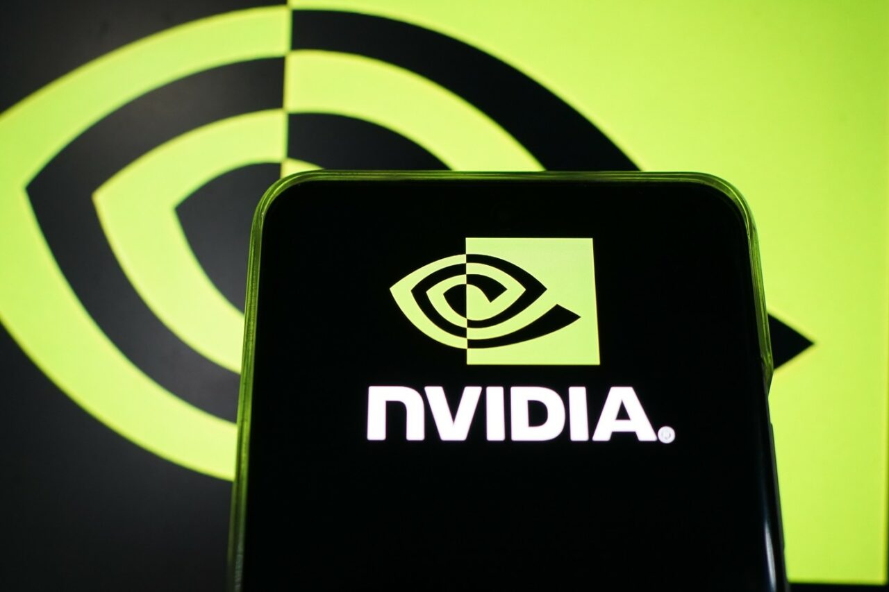 Nvidia devine prima companie care atinge o valoare de piață de 4.000 de MILIARDE de dolari
