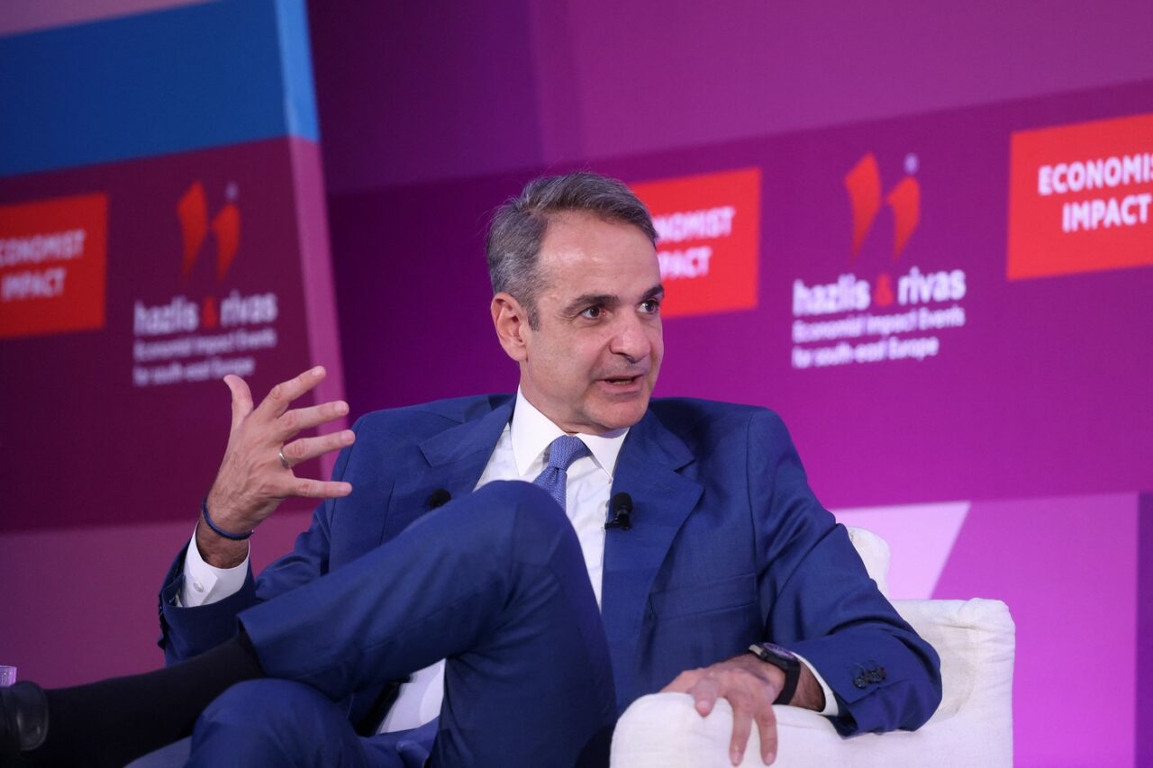Grecia SUSPENDĂ procesarea solicitărilor de azil ale migranților din Africa de Nord