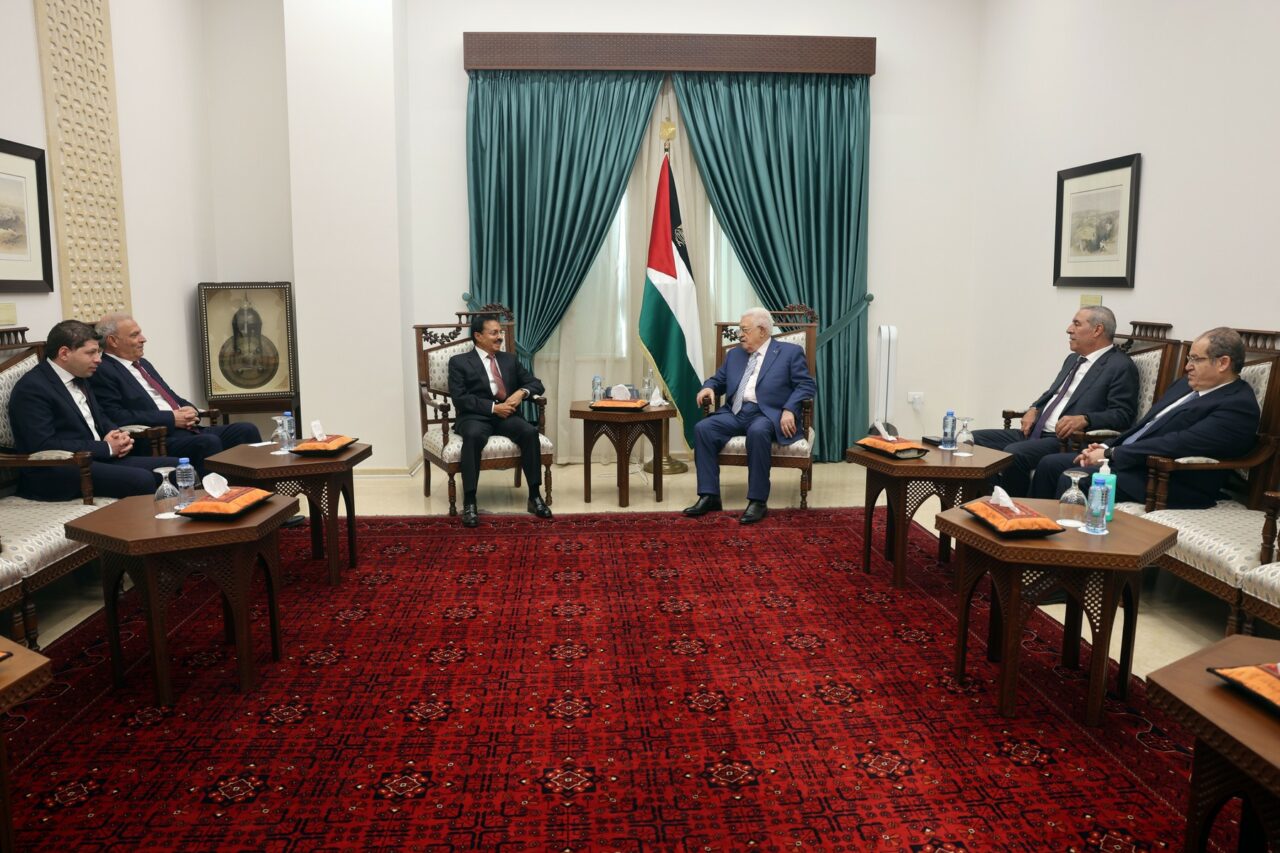 Mahmoud Abbas salută INTENȚIA Franței de recunoaștere a statului palestinian /„O victorie pentru cauza palestiniană”