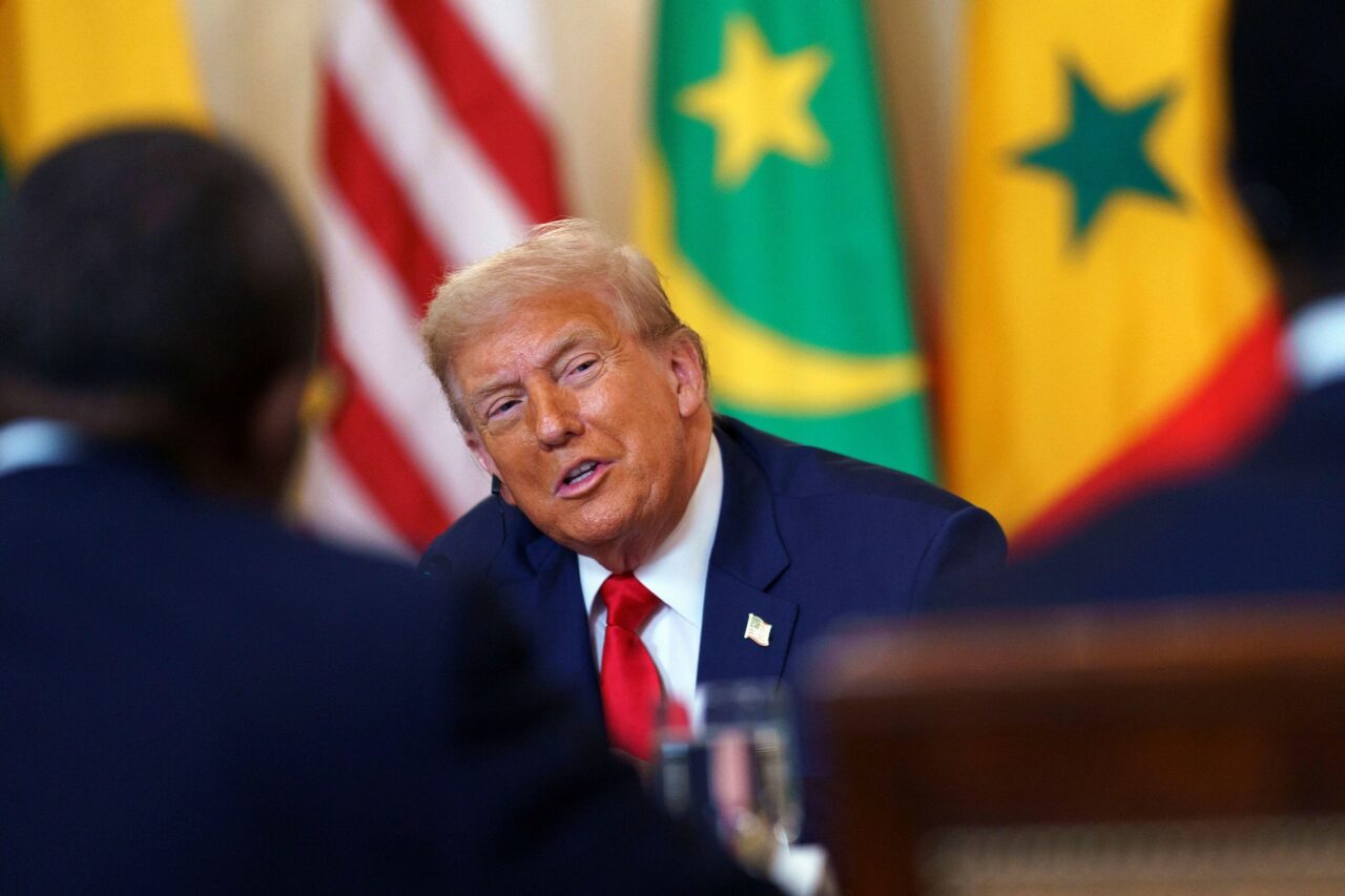 Trump confirmă că ar putea livra un sistem Patriot Ucrainei, dar cere RUSIEI negocieri de pace /„Este o rușine, acest război trebuie oprit”