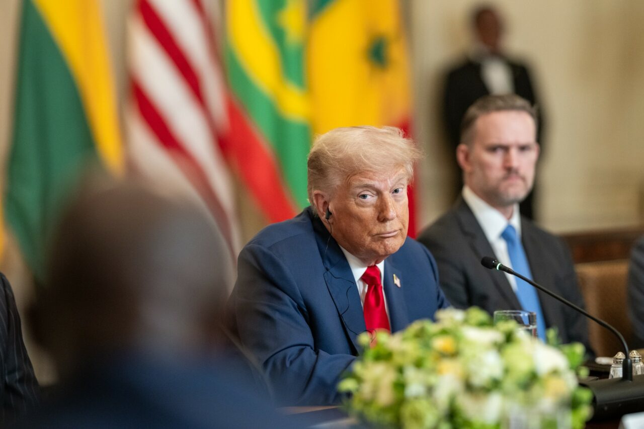 Un judecător a BLOCAT ordinul lui Trump de limitare a dobândirii cetățeniei prin naștere /Acțiunea este în contradicție cu decizia Curții Supreme