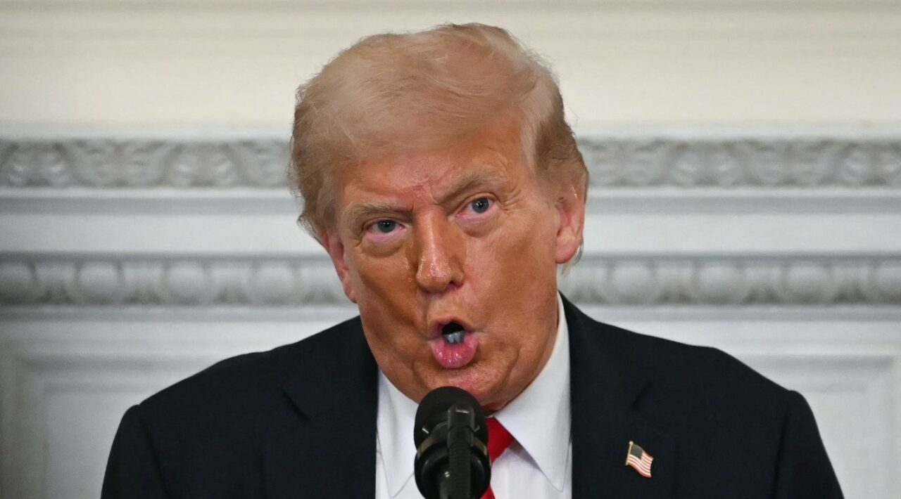 Donald Trump dă de înțeles că Marea Britanie „ar lupta pentru SUA”, timp ce Europa nu