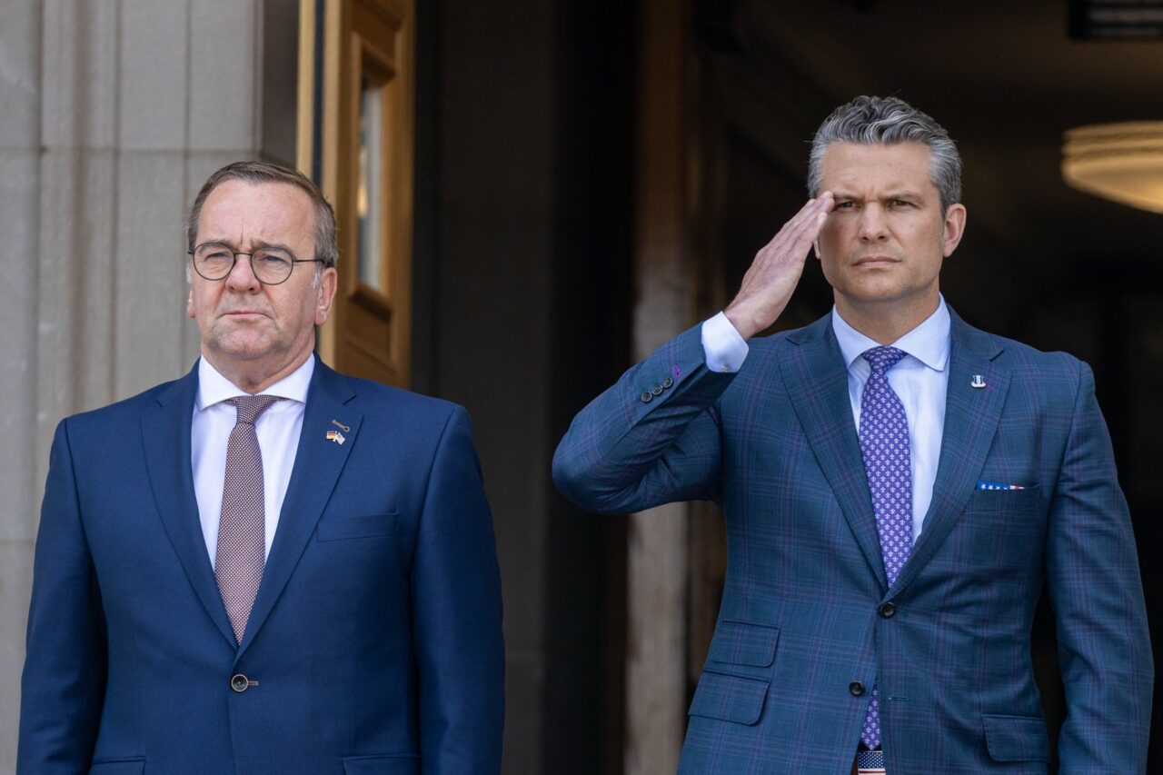 Germania și celelalte țări europene vor asuma responsabilități suplimentare pentru apărare /RUTTE: „Europenii să suporte costurile”