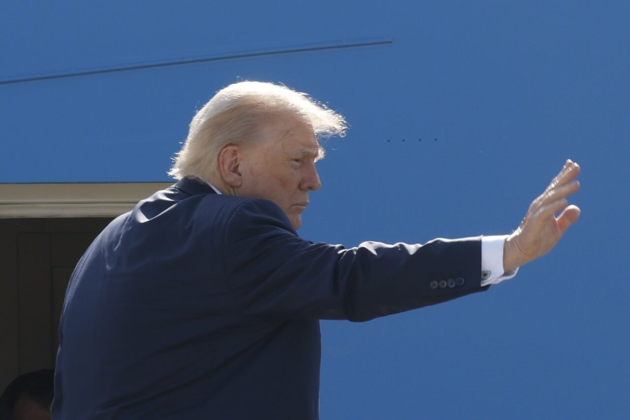 Trump obsodil zavrnitev premirja s strani Hamasa