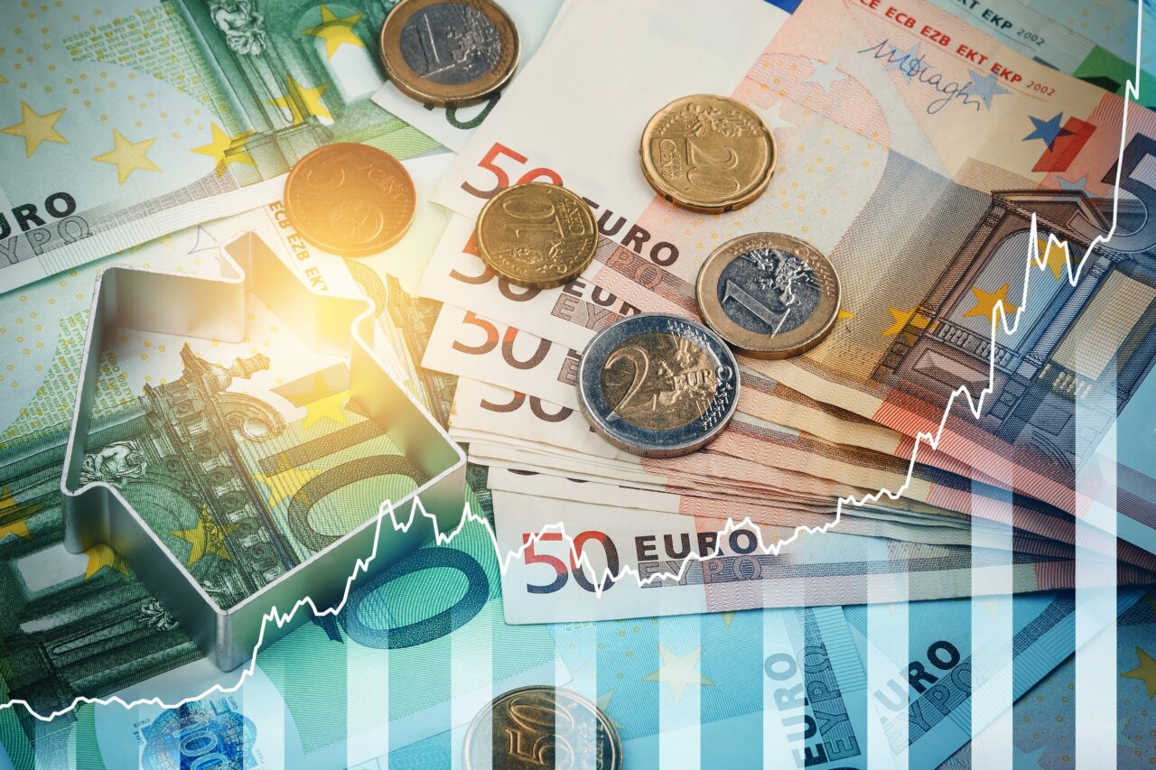 BCE: Economia zonei euro ar putea scădea cu 5% din cauza fenomenelor meteo extreme
