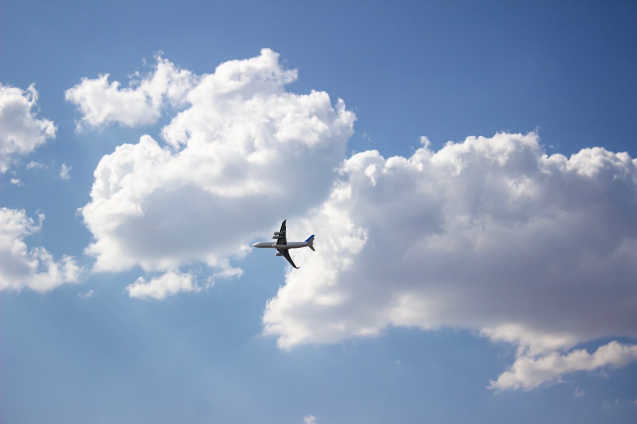Rusia: Un avion de pasageri cu aproape 50 de persoane la bord a DISPĂRUT de pe radare. Cel mai probabil, toți cei aflați în aeronavă au murit