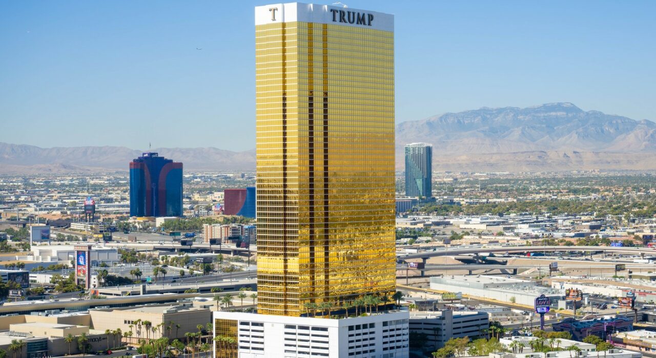 Organizația Trump și SDC Imobiliare anunță construirea unui „Trump Tower Bucharest”. Marca președintelui american a fost lansată oficial în România