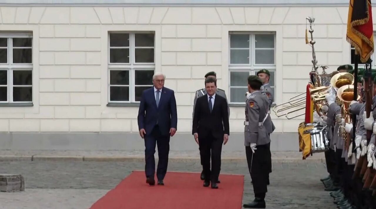 Nicușor Dan, primit cu covor ROȘU de președintele Germaniei, Frank-Walter Steinmeier, la Palatul Bellevue