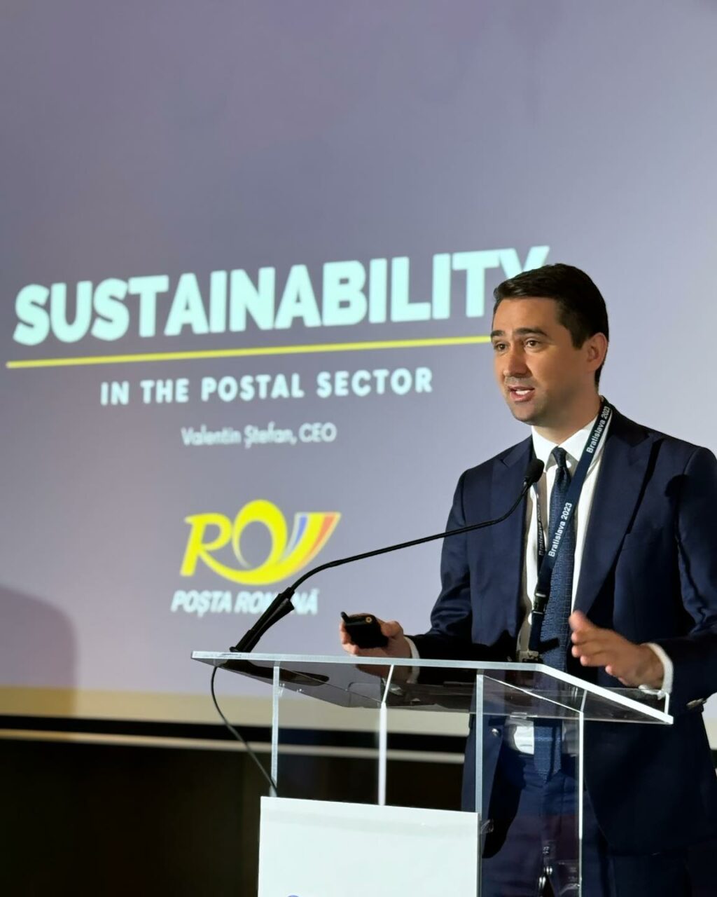 Scandal la Poșta Română. Directorul e acuzat de fapte la limita PENALULUI