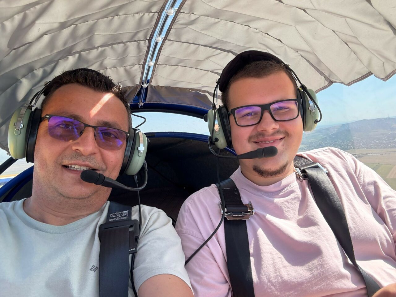 Ultimul zbor a fost filmat! Ei sunt cei doi bărbați care au murit în tragedia aviatică de la Arad