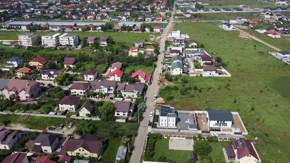 (P) Sunt finalizate lucrările de canalizare, în Periș-Ilfov. Cetățenii pot trimite cereri pentru racordare